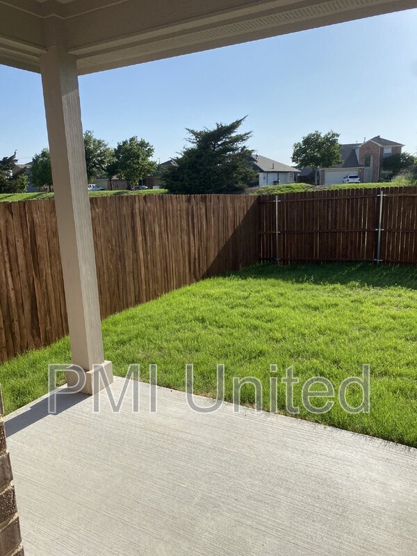 Building Photo - 11525 Nicholson Ln