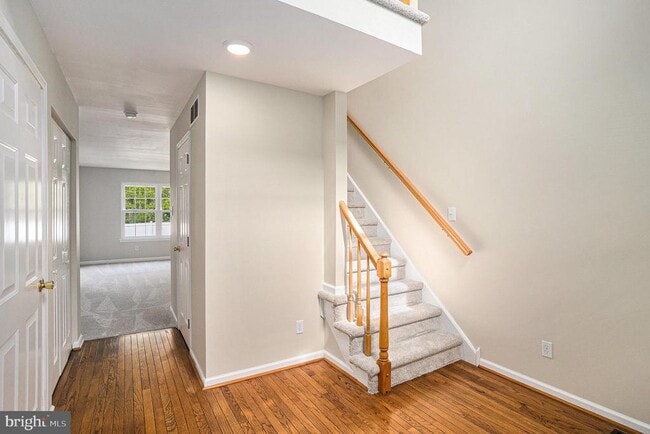 Building Photo - 4986 Windy Meadow Ct
