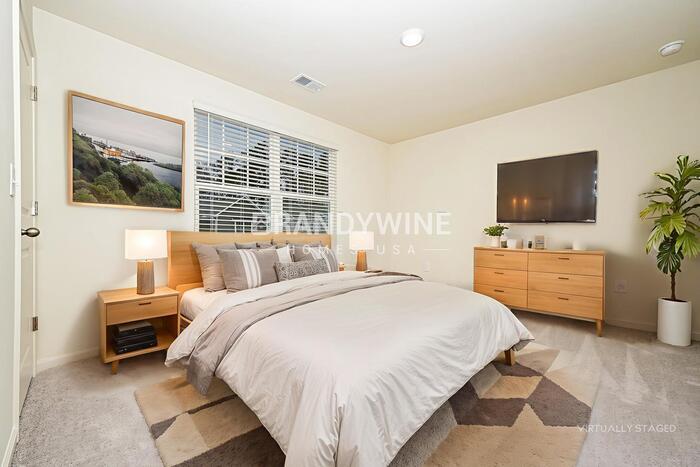 Building Photo - 7625 Saffron Ave