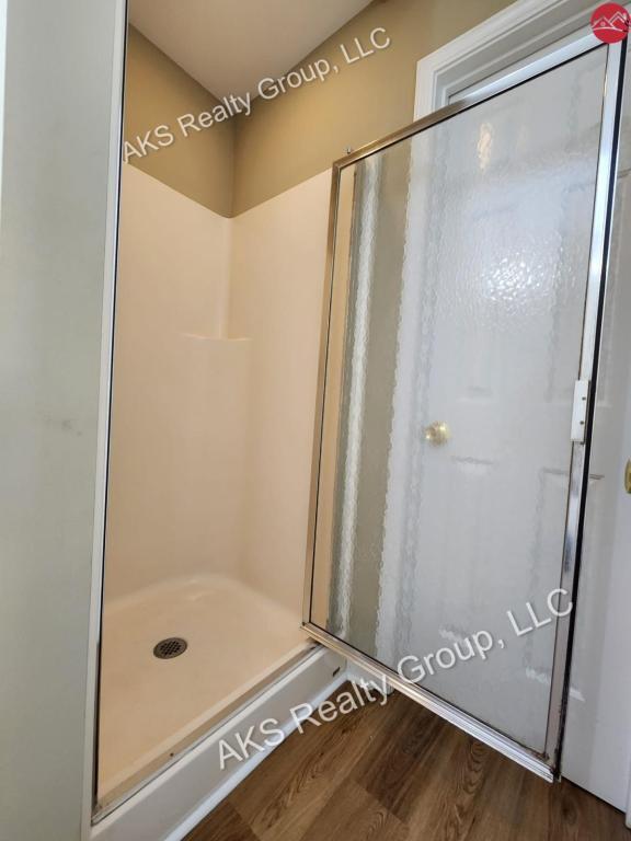 Building Photo - 124 Canyon Pl