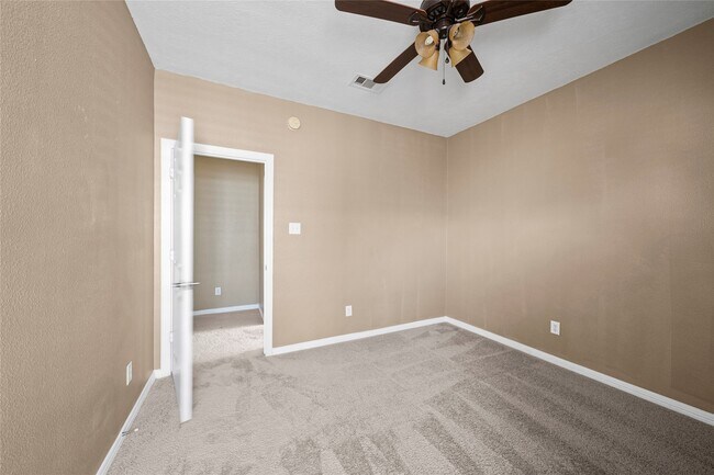 Building Photo - 18511 First Voyage Ct