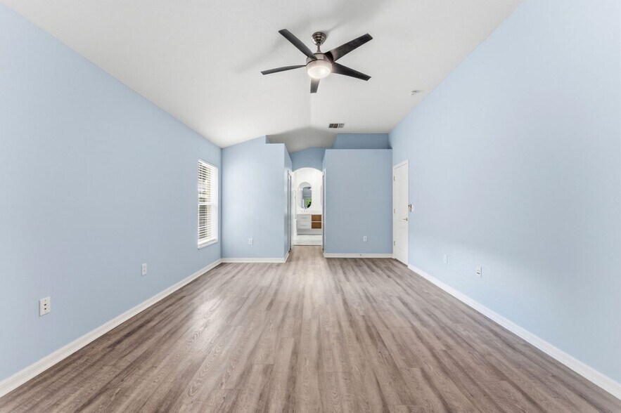 Building Photo - 6125 Gannetwood Pl