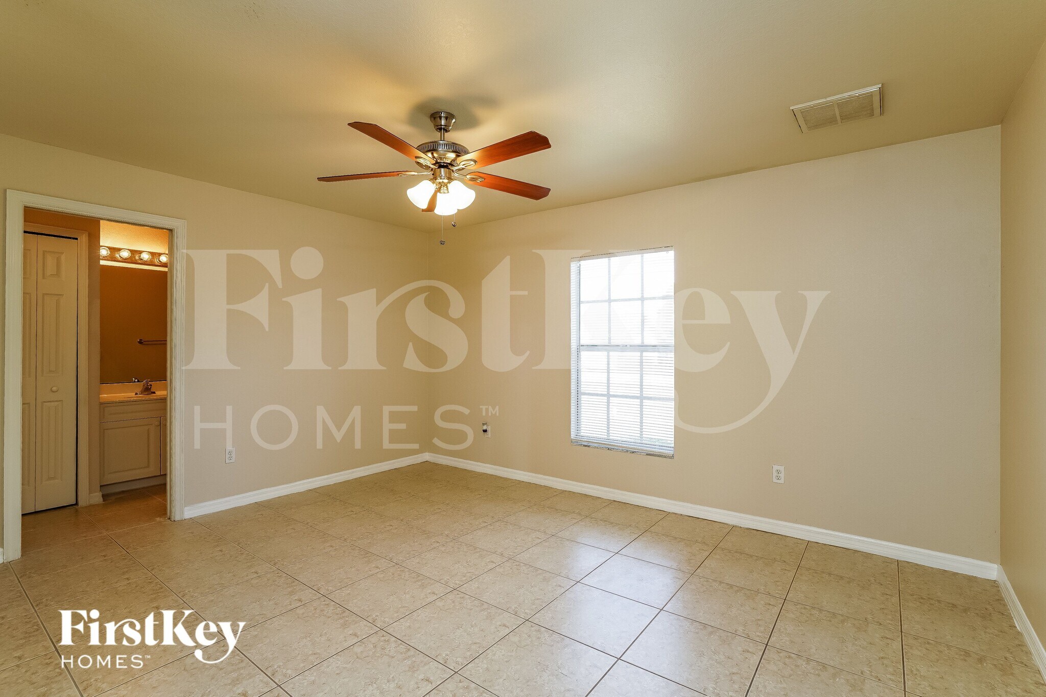 Building Photo - 4302-4312 12th St W