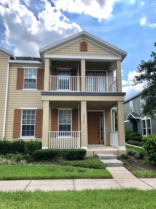 Building Photo - 10764 Garden Lily Dr
