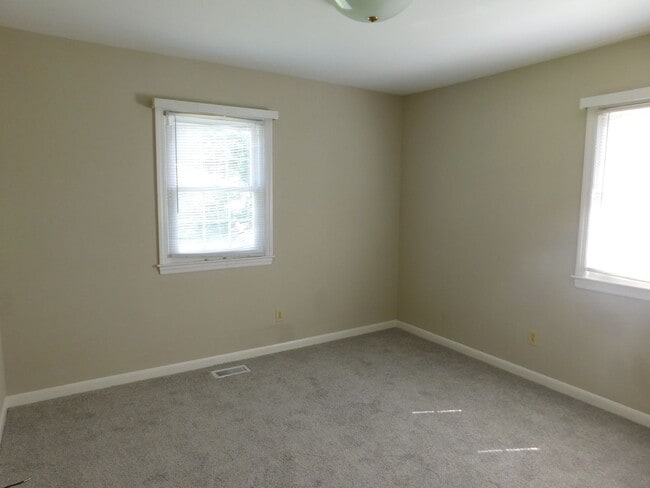 Building Photo - 509 W Wilson Creek Dr