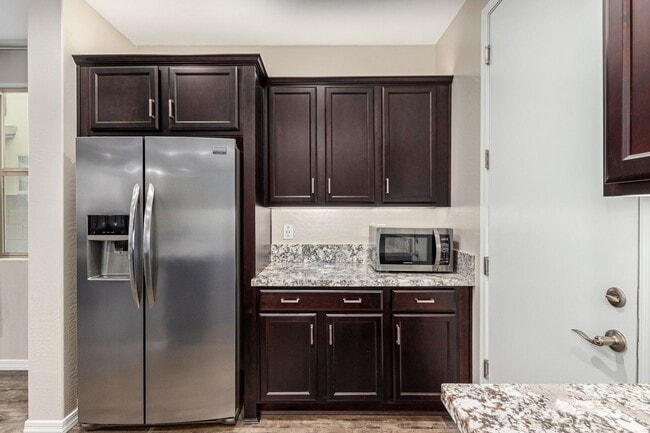 Building Photo - SONORAN FOOTHILLS 4 BEDROOM 2.5 SFH