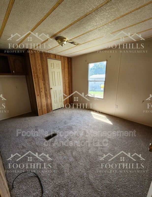 Building Photo - 408 Old Green Pond Rd
