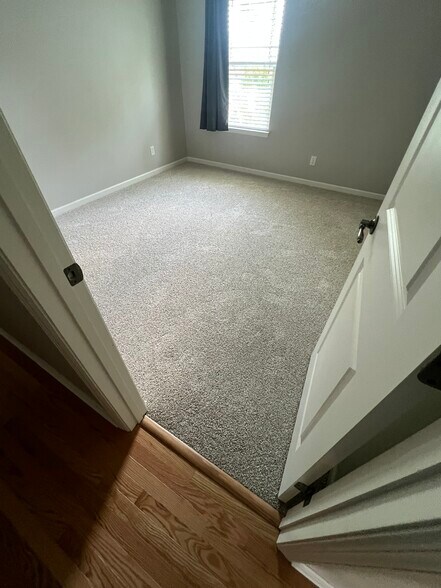 bedroom 3 - 7506 Hampstead Hall Dr