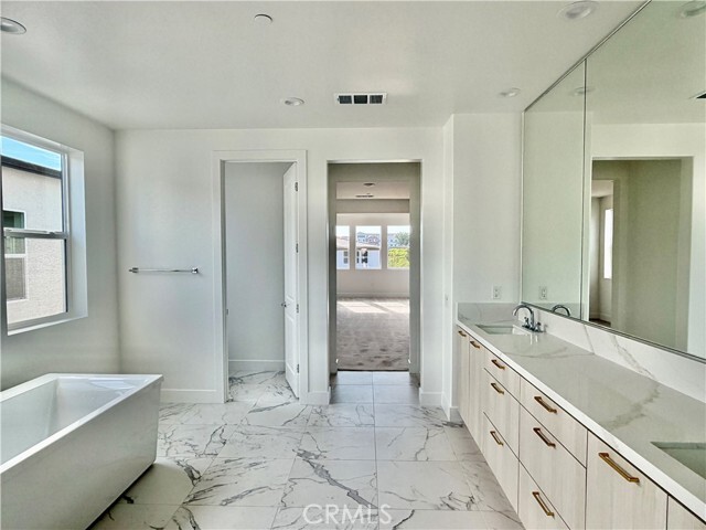 Building Photo - 101 Chapman