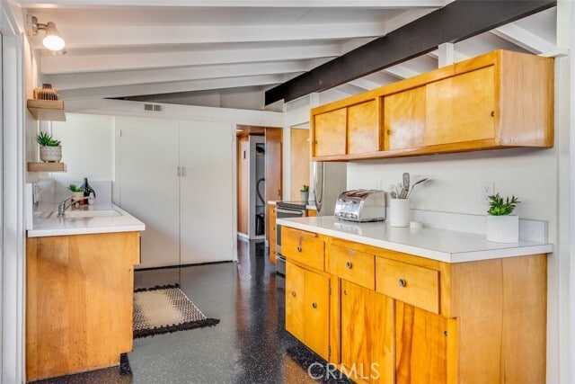 Building Photo - 3168 Stevely Ave