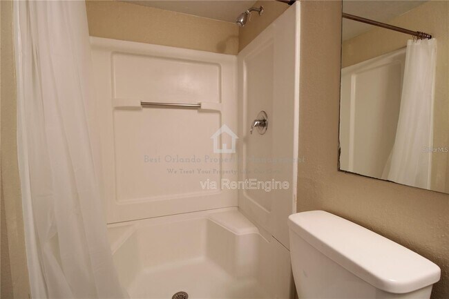 Building Photo - 746 McDougall Ct