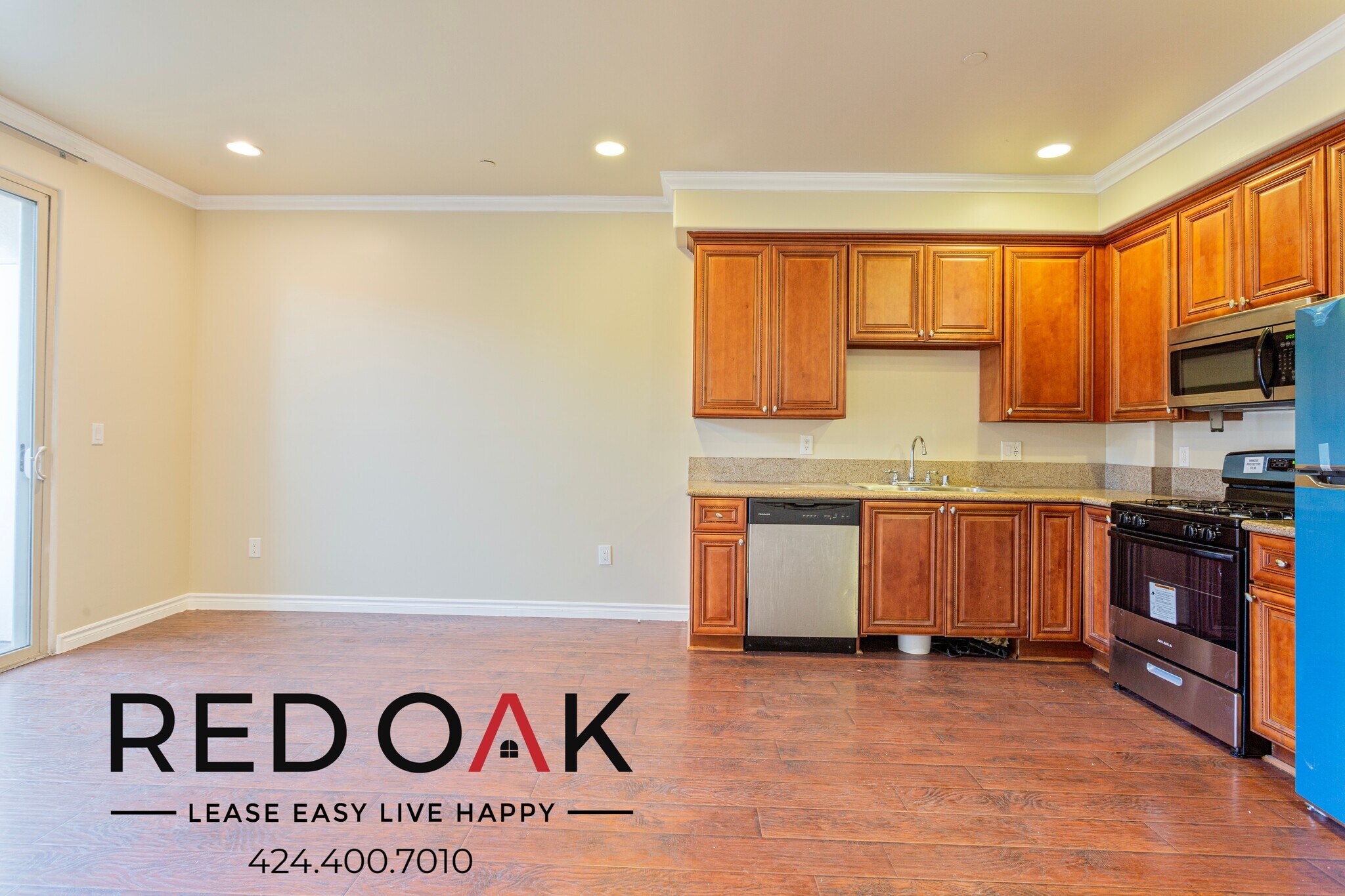 Building Photo - 8747 Sepulveda Blvd