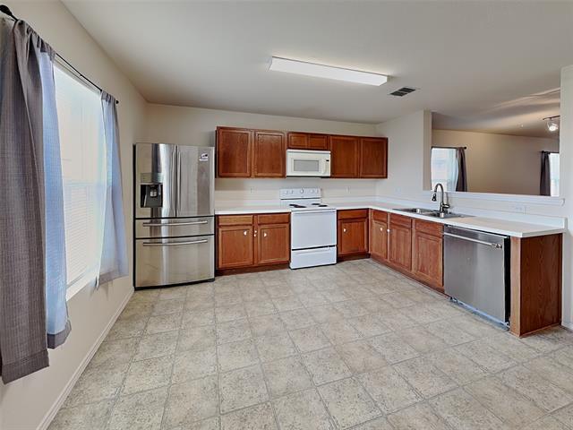 Building Photo - 708 Moss Glen Trail