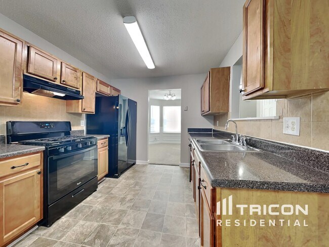 Building Photo - 508 Gonzaga Cir