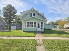 Building Photo - 1303 8th St E