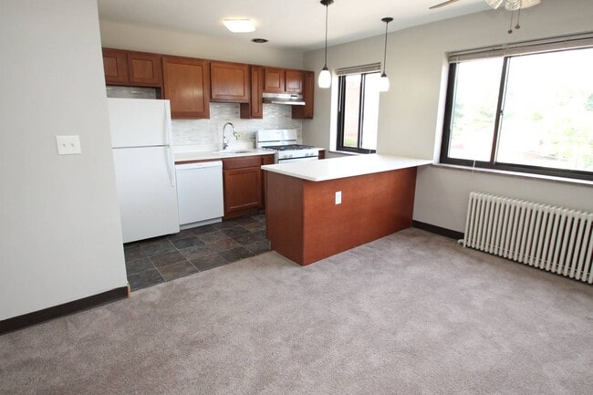 Building Photo - Purchase Place Apartments