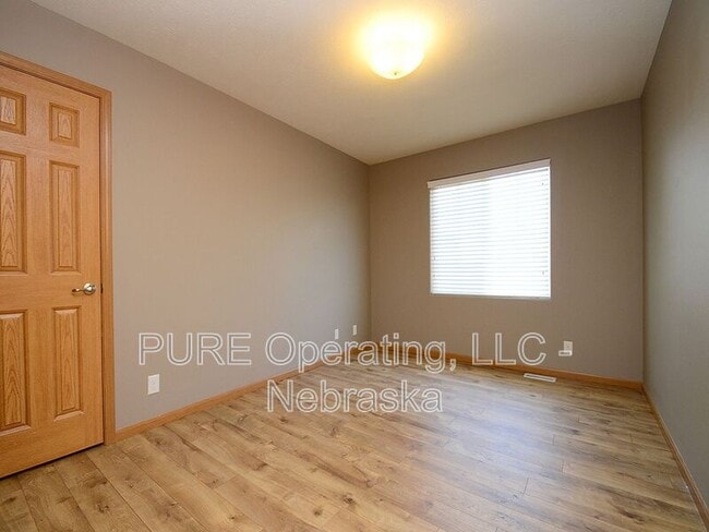 Building Photo - 6110 S 188th St