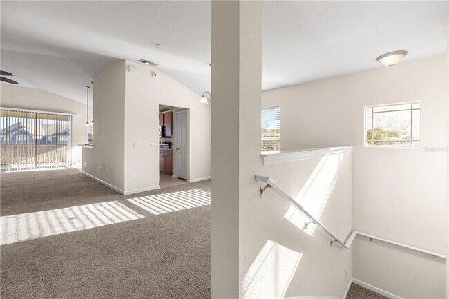 Building Photo - 4505 SW 52nd Cir