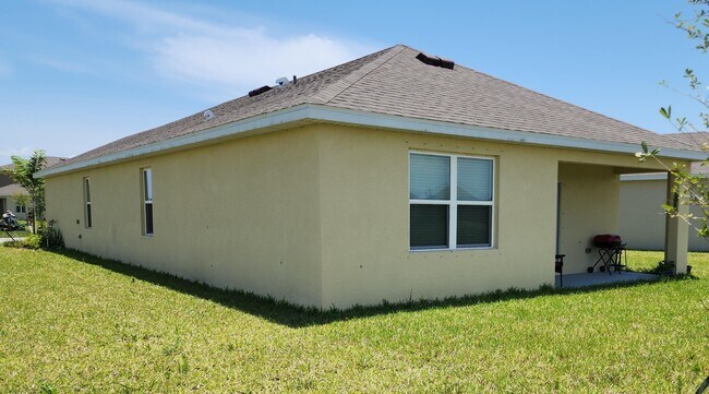 Building Photo - 12440 Rimini Wy