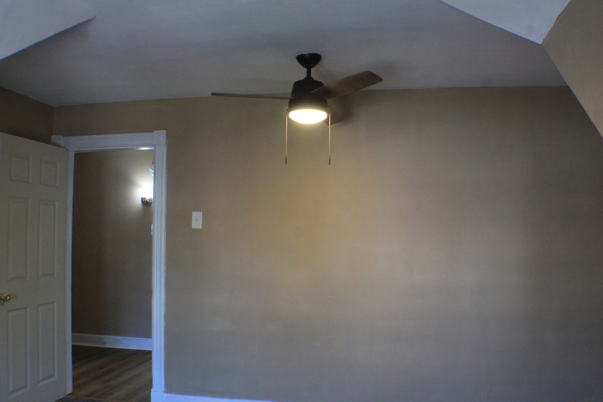 Bedroom 1 - 266 S Prospect St