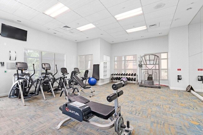 Building Photo - 600 S Dixie Hwy