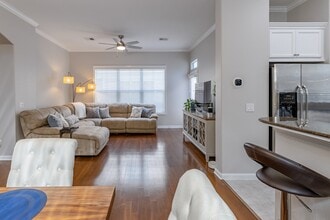 Building Photo - 5208 Petty St