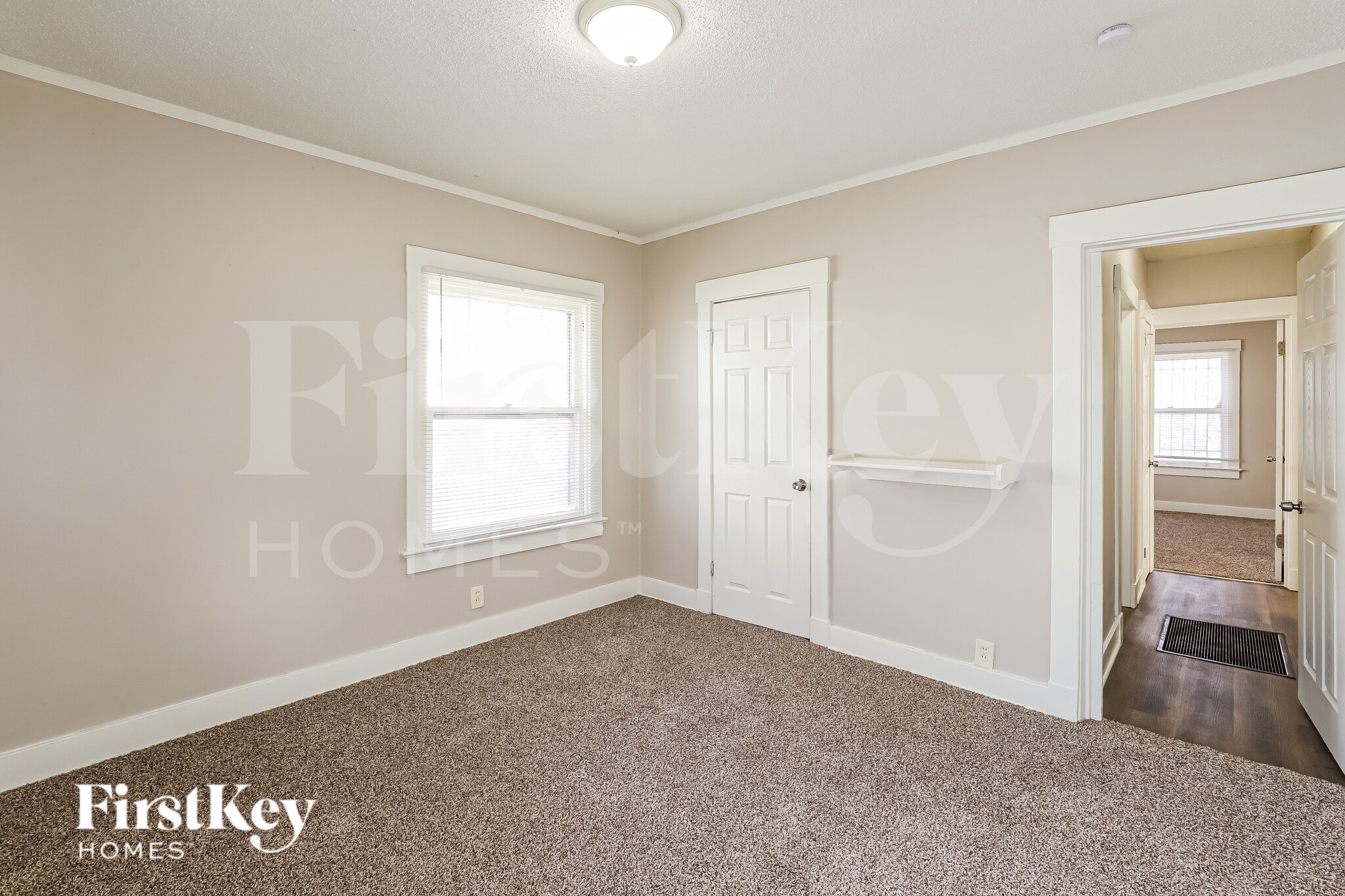 Building Photo - 2507 Quincy St