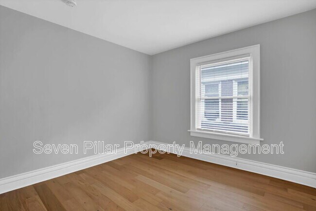 Building Photo - 1801 N 4th St