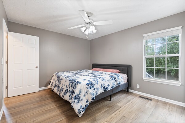 Building Photo - 5244 Village Trce