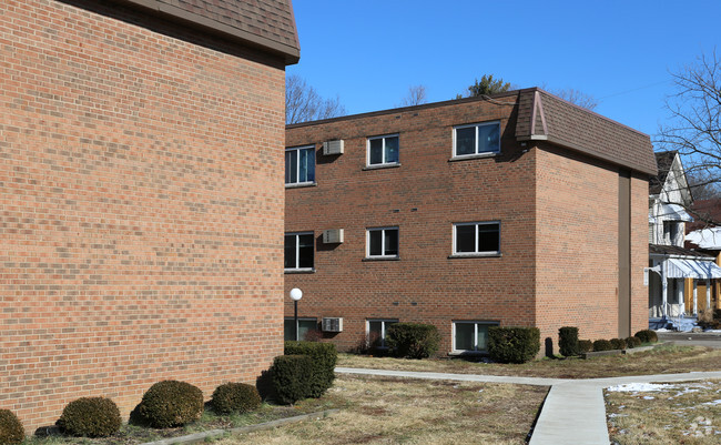 Vernon Court Apartments - Cincinnati, OH | Apartment Finder