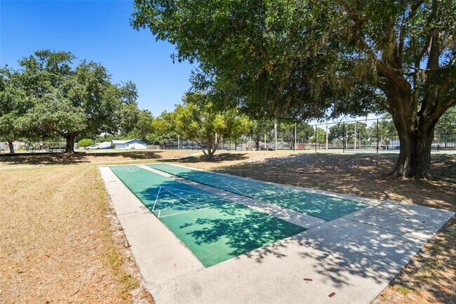 Building Photo - 23325 Club Villas Dr