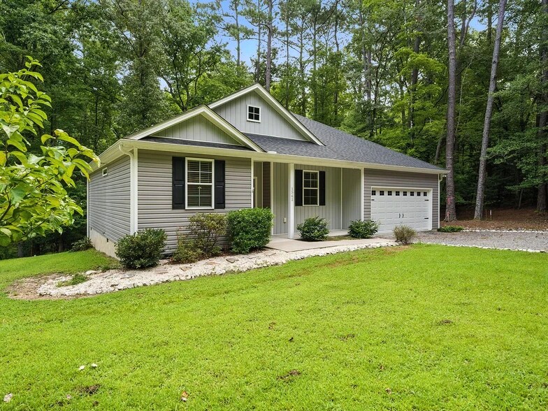 Primary Photo - 1541 Louisiana Ln