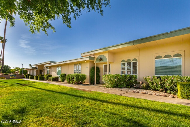 Building Photo - 13227 N 99th Dr