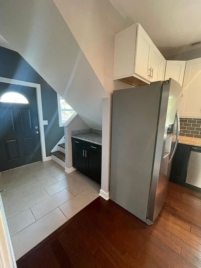 4958 W Argyle St 4958 W Argyle St Chicago IL 60630 Apartment Finder