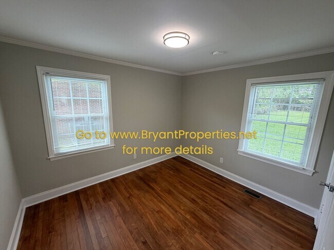 Building Photo - 1507 McKennie Ave