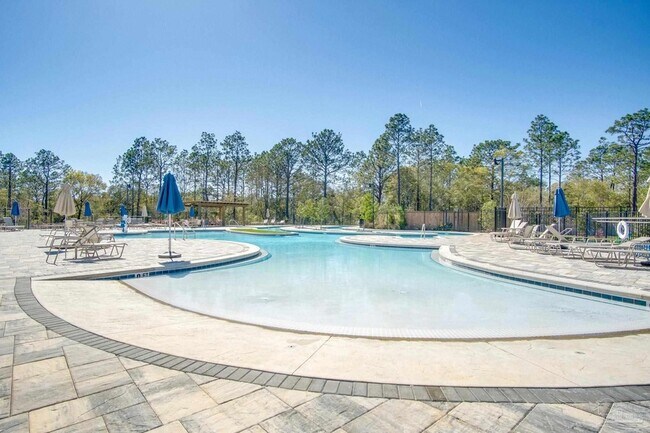 Building Photo - 8130 Fir Tree Dr