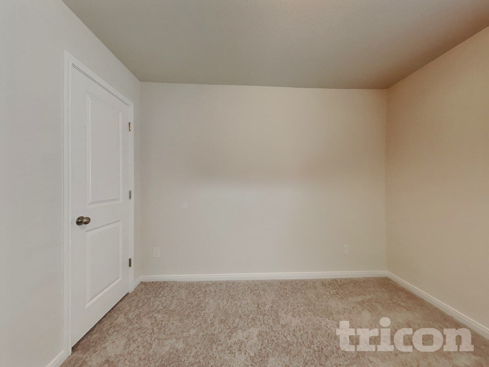 Building Photo - 10050 Cerritos dr