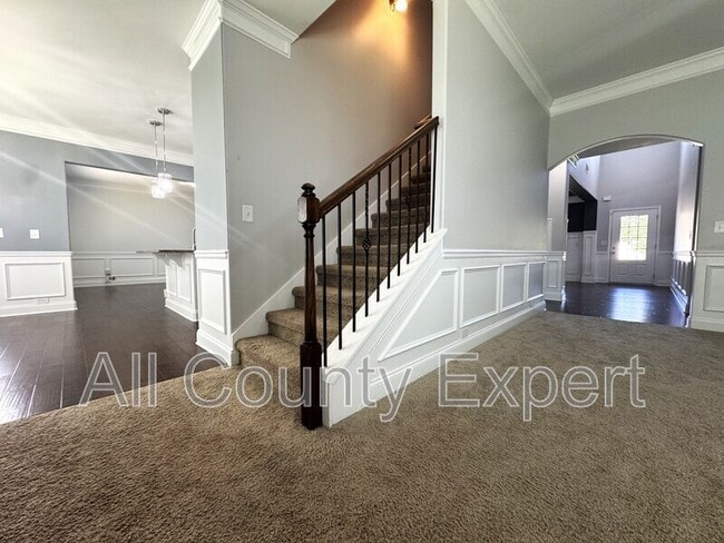 Building Photo - 4215 Hopewell Manor Dr
