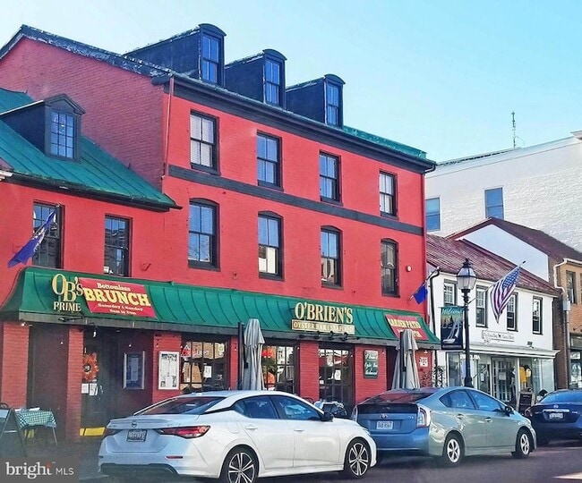 Building Photo - 179 Green St