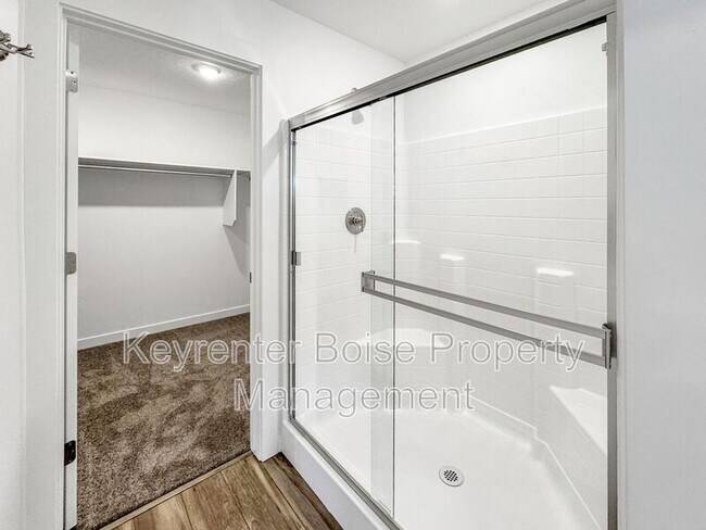 Building Photo - 4212 W Cirrus Ln