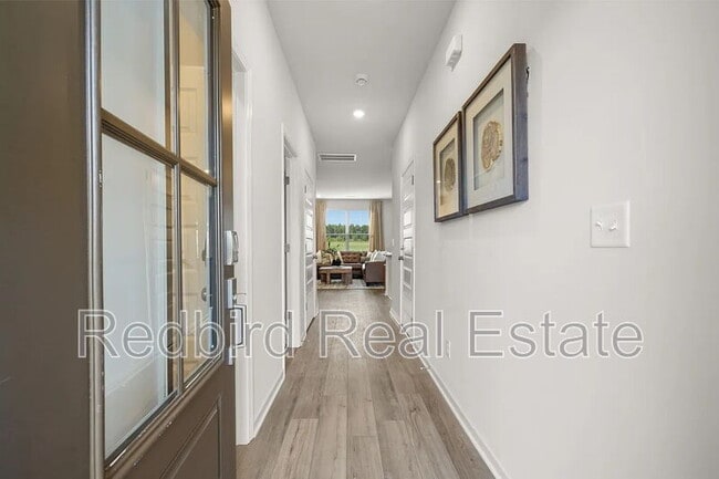 Building Photo - 721 Big Bend Ct