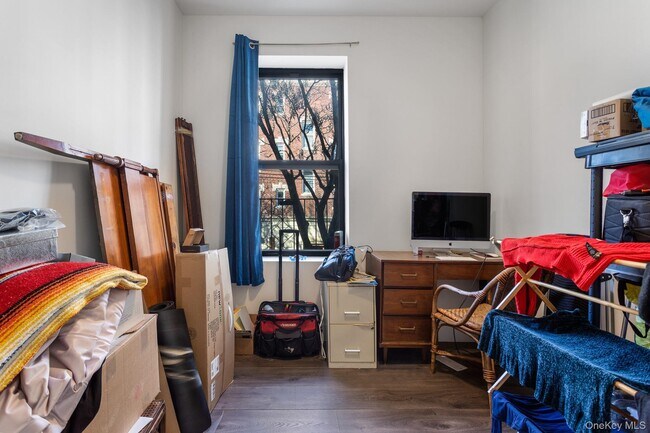 Building Photo - 68-51 Fresh Pond Rd