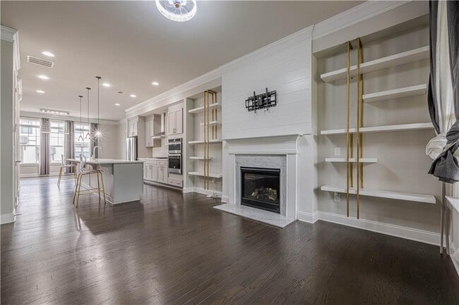 Building Photo - 1130 Provence Ln