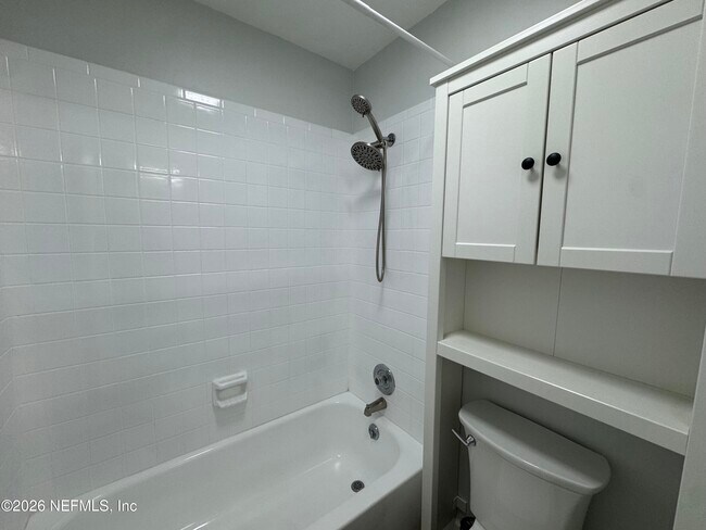 Building Photo - 8428 Long Meadow Cir N