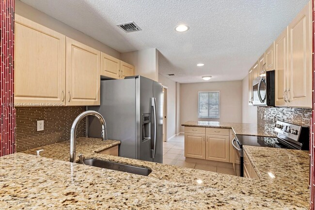 Building Photo - 9840 NW 19th Pl
