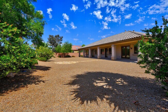 Building Photo - 7541 Prancing Pony Ct