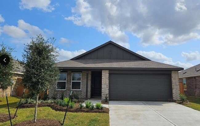 Building Photo - 3323 Silvery Bryum Dr
