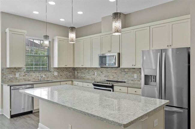 Building Photo - 2648 Lobelia Dr