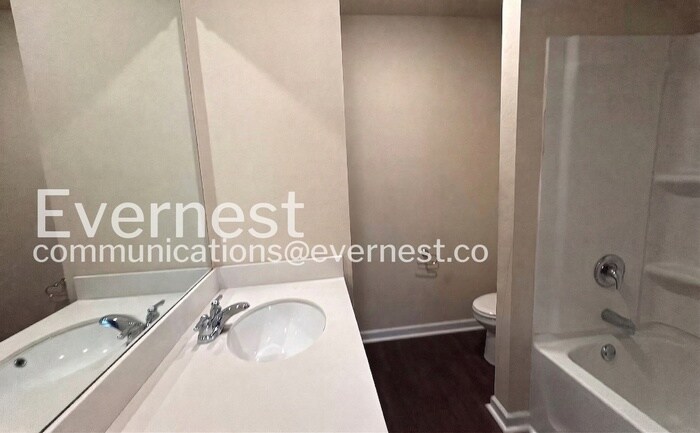 Building Photo - 6288 Rainbow Row