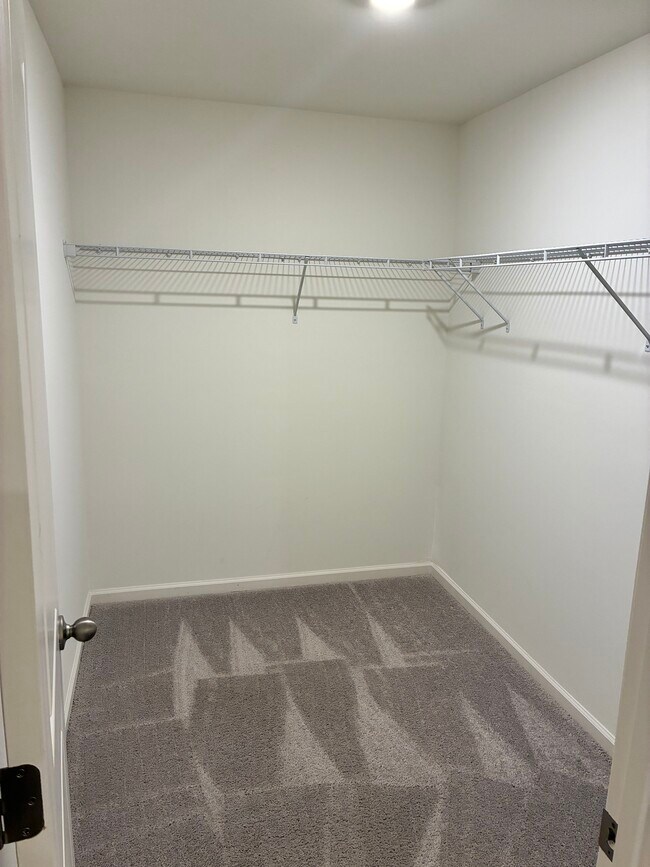 Building Photo - Cartersville Townhomes